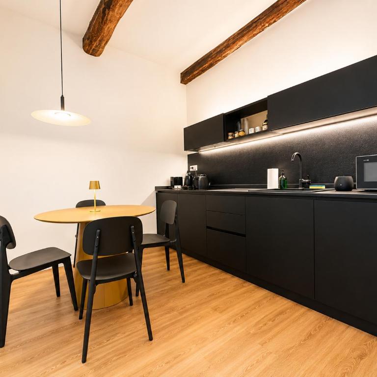Design, Aria Condizionata ,Cuore del Centro Storico - Appartamento con 1 Camera da Letto - 8