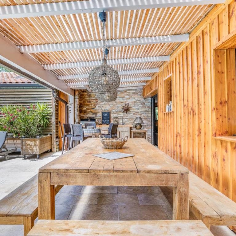 Superbe villa secteur calme avec piscine chauffée - Villa - 23
