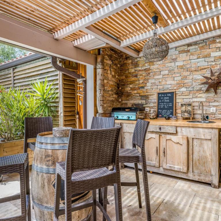 Superbe villa secteur calme avec piscine chauffée - Villa - 27