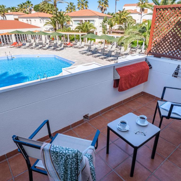 Oassium Hotel - Adults Only - Habitación Doble - 2 camas - 6