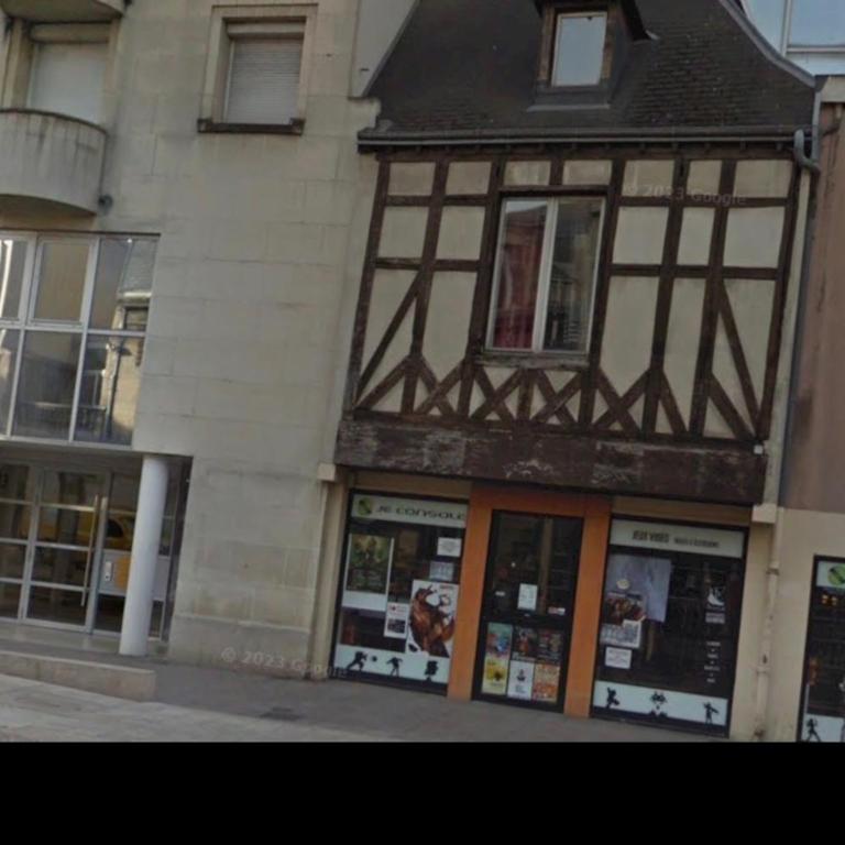 Hyper centre ville de Reims avec parking - Apartamento de 1 dormitorio - 27