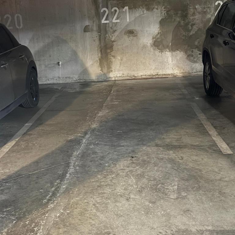 Hyper centre ville de Reims avec parking - Apartamento de 1 dormitorio - 28