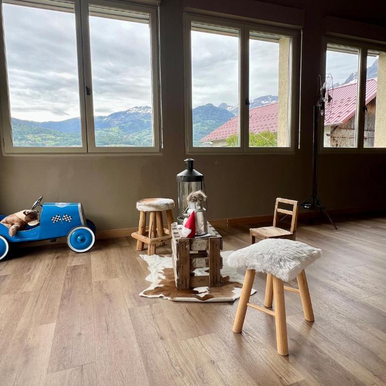 Maison calme plein sud Jardin & Piscine - Chalet - 10