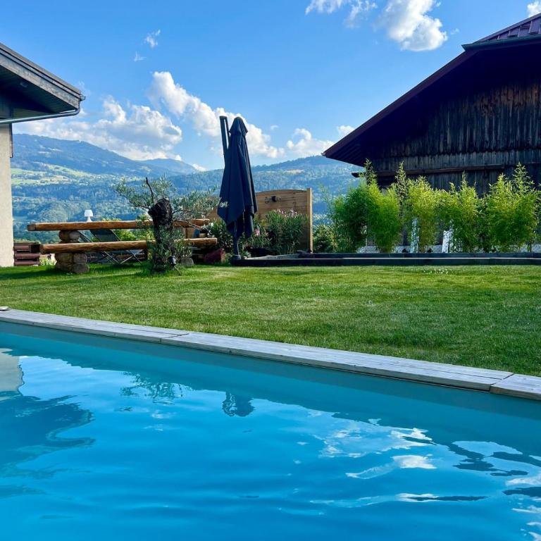 Maison calme plein sud Jardin & Piscine - Chalet - 23