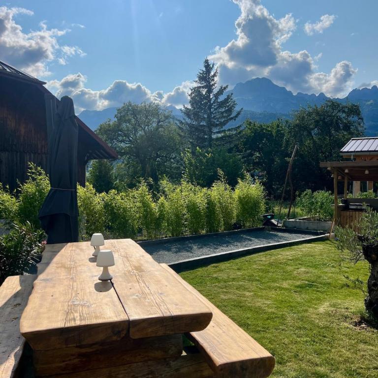 Maison calme plein sud Jardin & Piscine - Chalet - 25