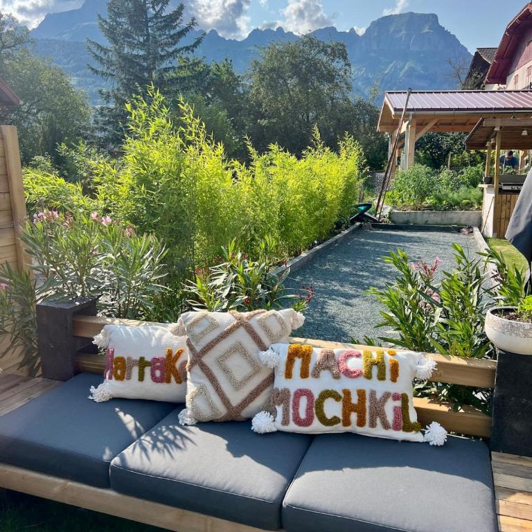 Maison calme plein sud Jardin & Piscine - Chalet - 38
