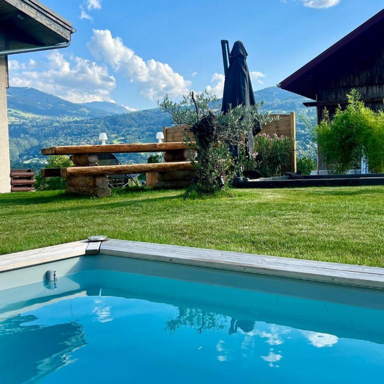 Maison calme plein sud Jardin & Piscine - Chalet - 42