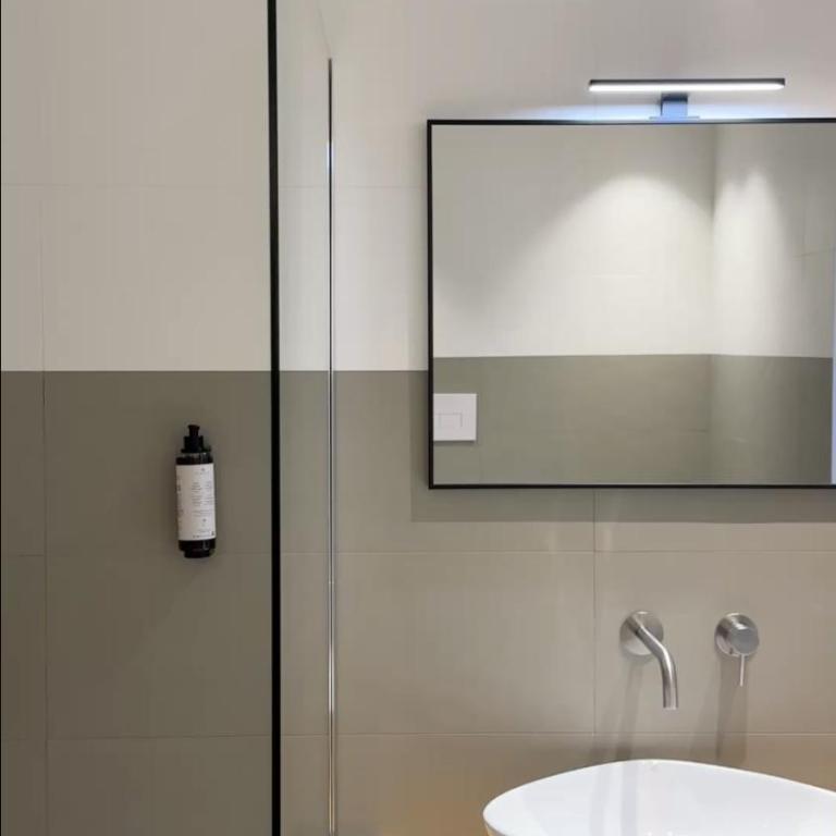 Zahir Rooms & Wellness srls - Superior Queen Room - 7