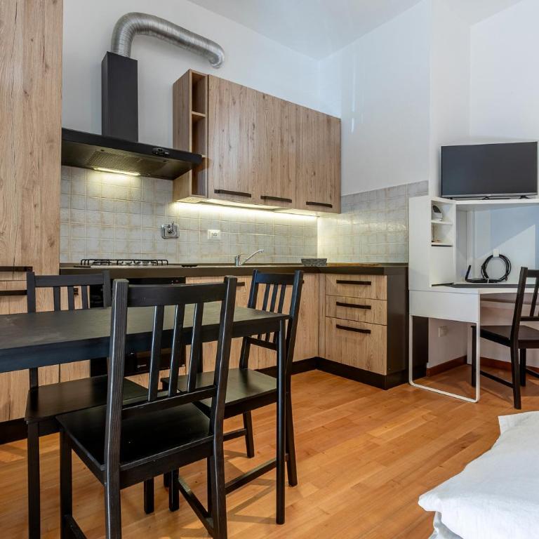 GuestHost - Cozy Studio with Balcony in Bologna - Monolocale - 1