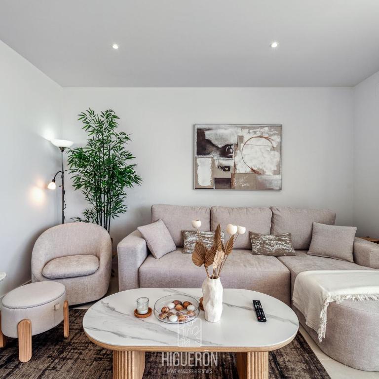 HigueronRentals Sunny Sea View Retreat - Appartement 3 Chambres - Vue sur Mer - 10