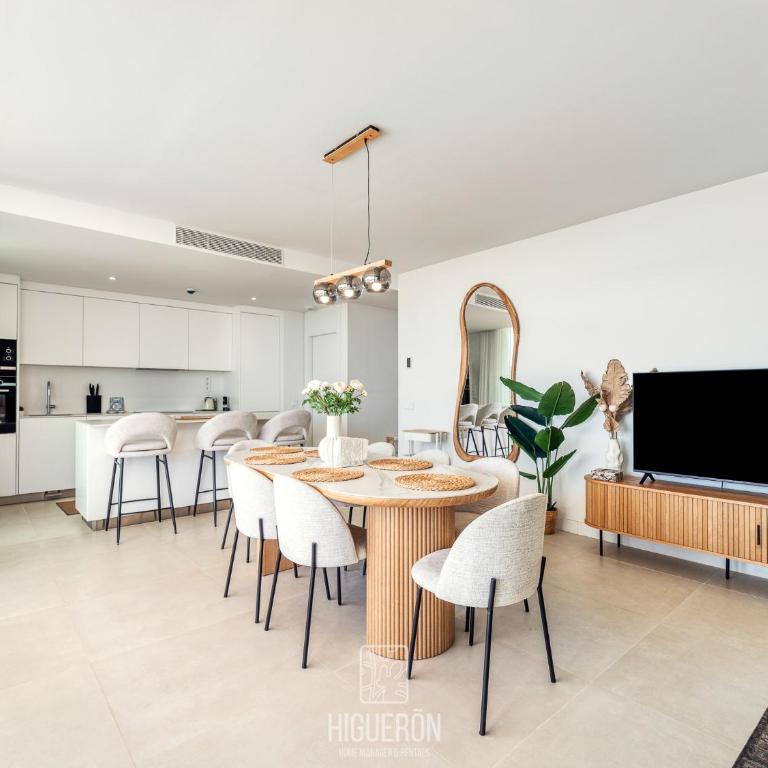 HigueronRentals Sunny Sea View Retreat - Appartement 3 Chambres - Vue sur Mer - 11