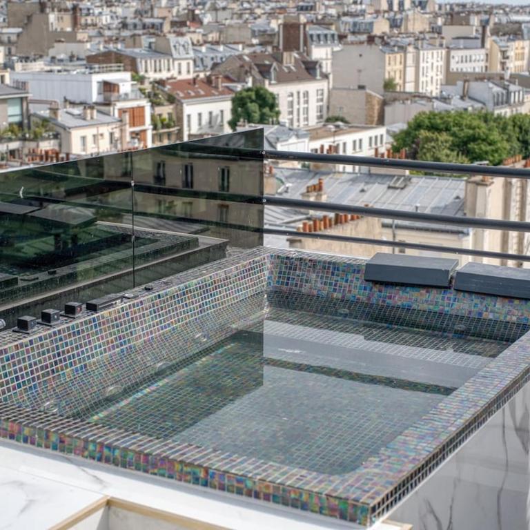 Penthouse with Jacuzzi - Appartement 2 Chambres - 48