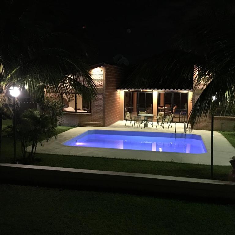 Casa por Temporadas - Casa Unifamiliar de 3 dormitorios - 31