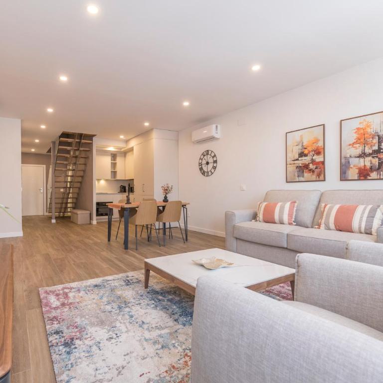 Apartamentos Dúplex Príncipe de Canalejas - Dúplex - 11