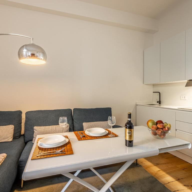 Elegant, Modern & Luxury apt with All Comforts - Appartamento con 1 Camera da Letto - 9
