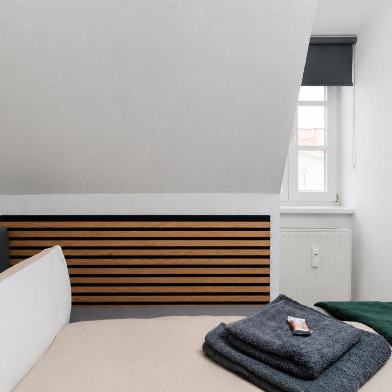 Luxury Design Altstadt Suite - 3BR & Free Parking by HERO HOMES Graz - Three-Bedroom Apartment - 33