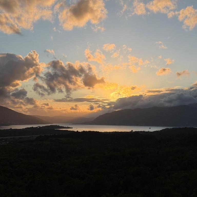 Golden Views Above Kotor - Apartman sa 2 Spavaće Sobe - 6