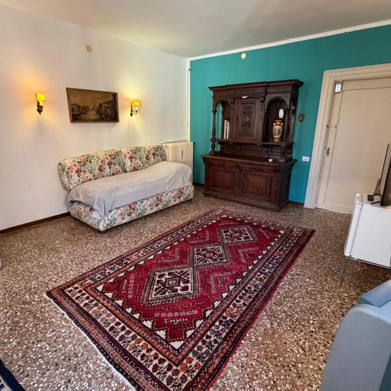 Rosewood Venice LionsClass - Comfort Dreibettzimmer mit Dusche - 6