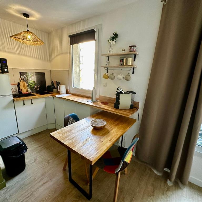 Studio cosy sur cour - Apartment - 10