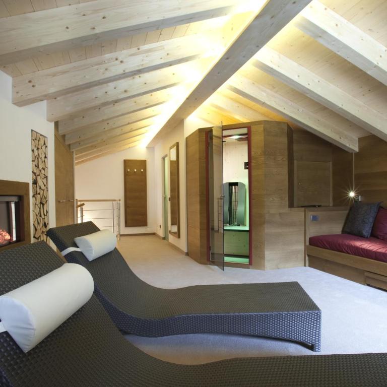 Hotel La Fradora - Dolomites Hotel - Suite con sauna - 2