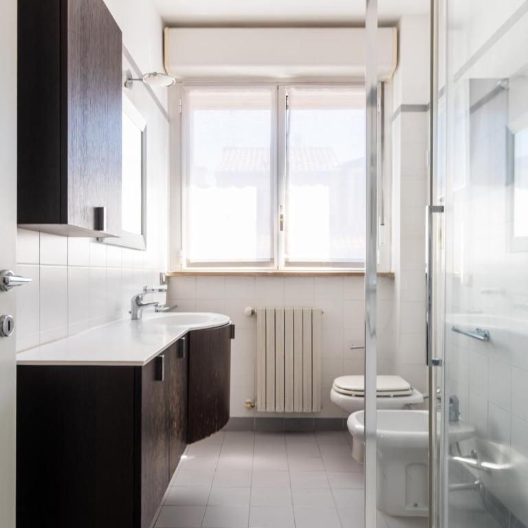 Salasco 40 - Trilocale in Porta Romana con garage - Appartamento - 18
