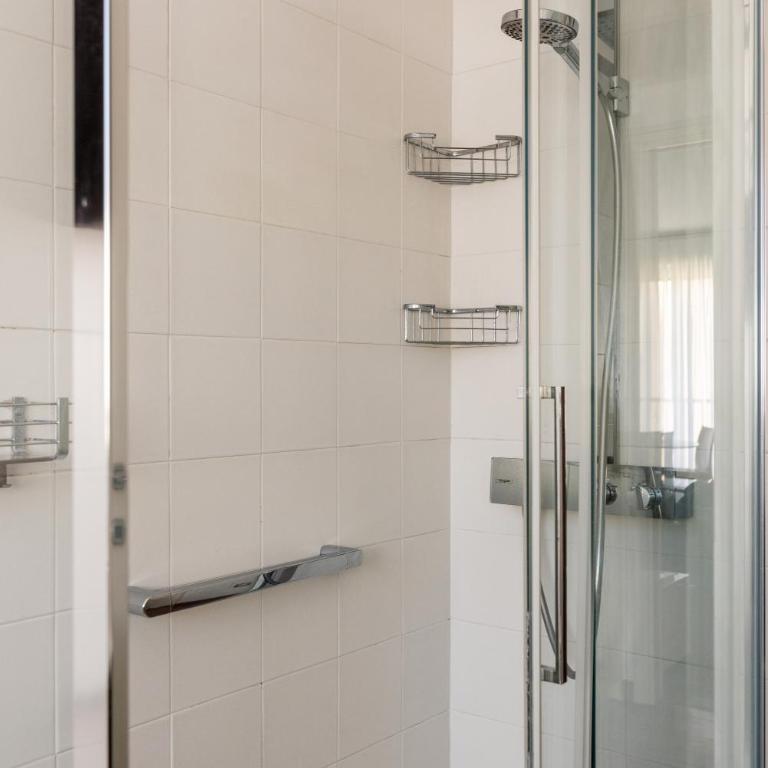 Salasco 40 - Trilocale in Porta Romana con garage - Appartamento - 22
