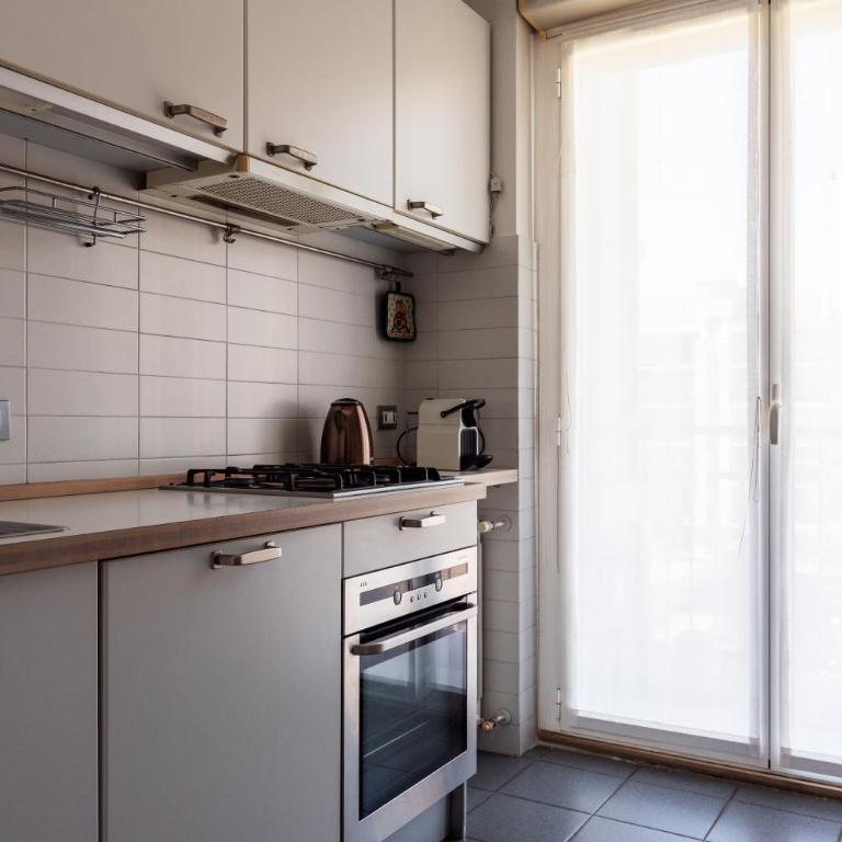 Salasco 40 - Trilocale in Porta Romana con garage - Appartamento - 11