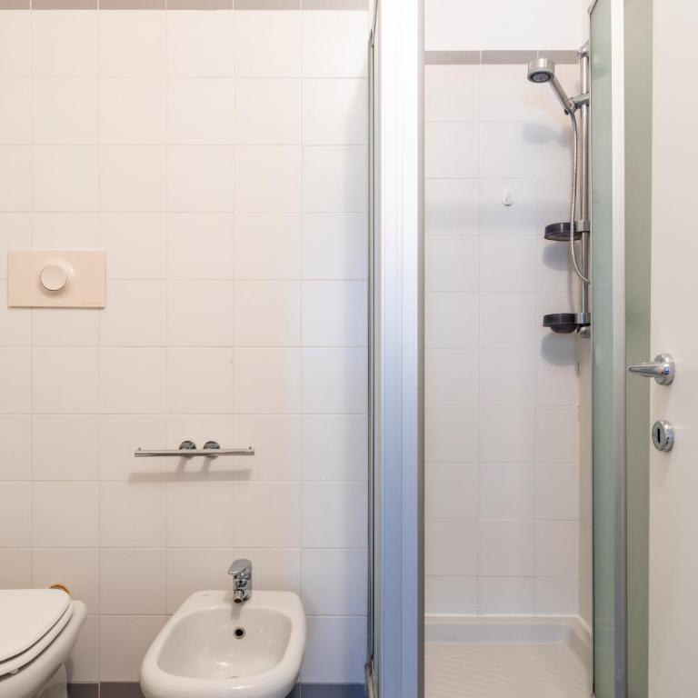 Salasco 40 - Trilocale in Porta Romana con garage - Appartamento - 27