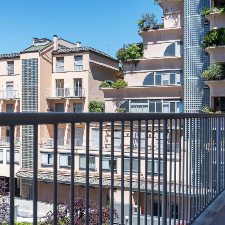 Salasco 40 - Trilocale in Porta Romana con garage - Appartamento - 12