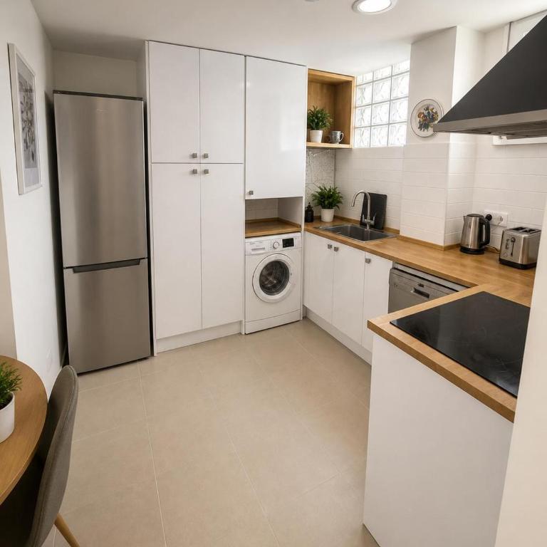 Arenal Beach Apartment in Jávea 5 Min Walk to Beach - Apartamento con balcón - 4