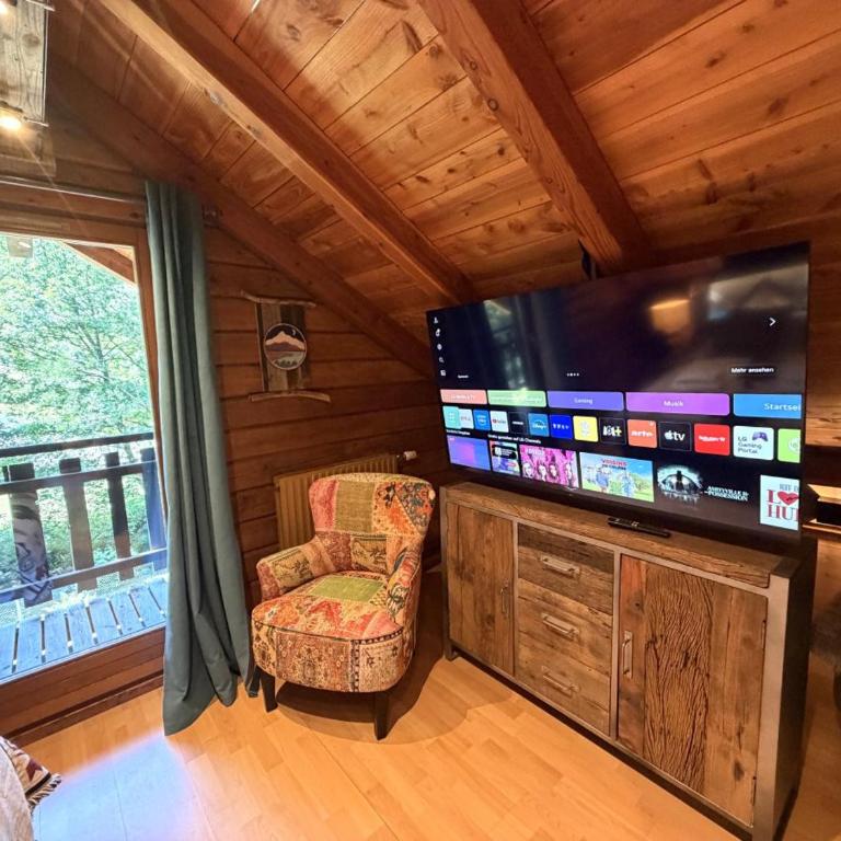 LE GRIZZLY Chalet en bois avec SPA Jacuzzi - Chalet con 3 Camere da Letto - 6