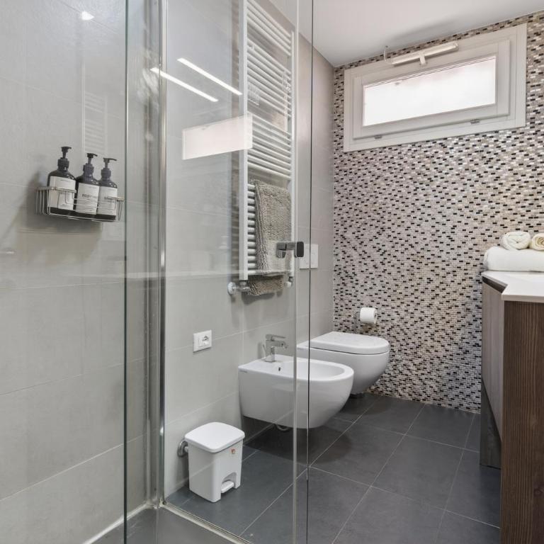 Cà Cornelia - a rooftop terrace with dazzling view - Two-Bedroom Apartment - 30