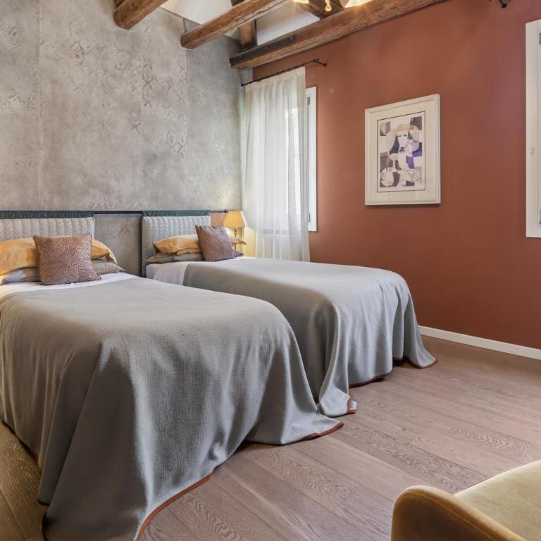 Cà Cornelia - a rooftop terrace with dazzling view - Two-Bedroom Apartment - 35
