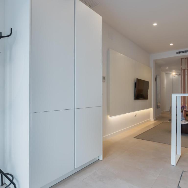 Panther Home Santa Justa - Estudio Superior - 12