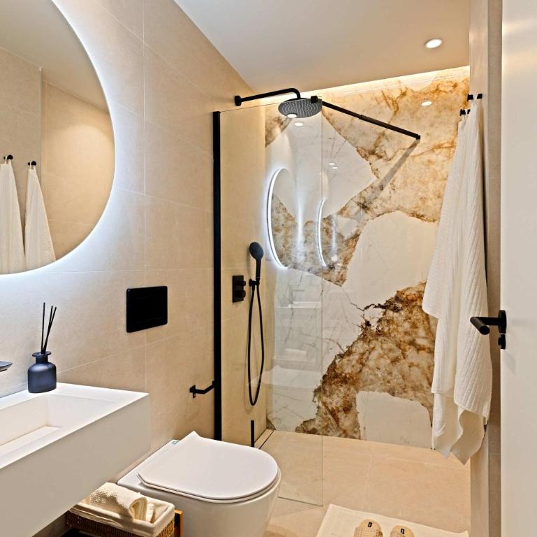 SariStays Valencia Vida Suites Front - Apartment - 4