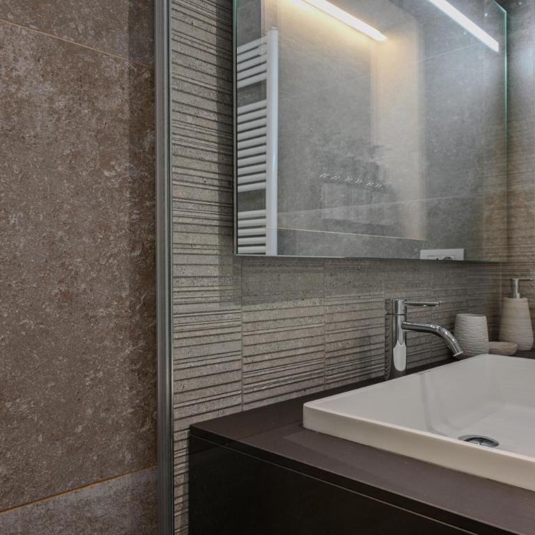 Palazzo Machiavelli Trieste - Appartamento Deluxe con 1 Camera da Letto - 5