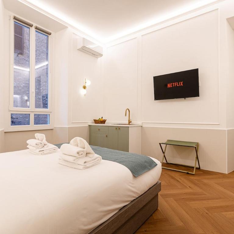 Residenza Porta Castello Luxury Suite - Appartamento con 2 Camere da Letto - 17