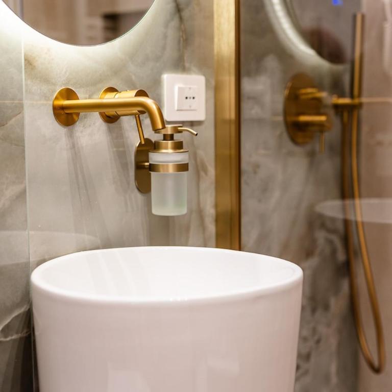 Residenza Porta Castello Luxury Suite - Appartamento con 2 Camere da Letto - 22