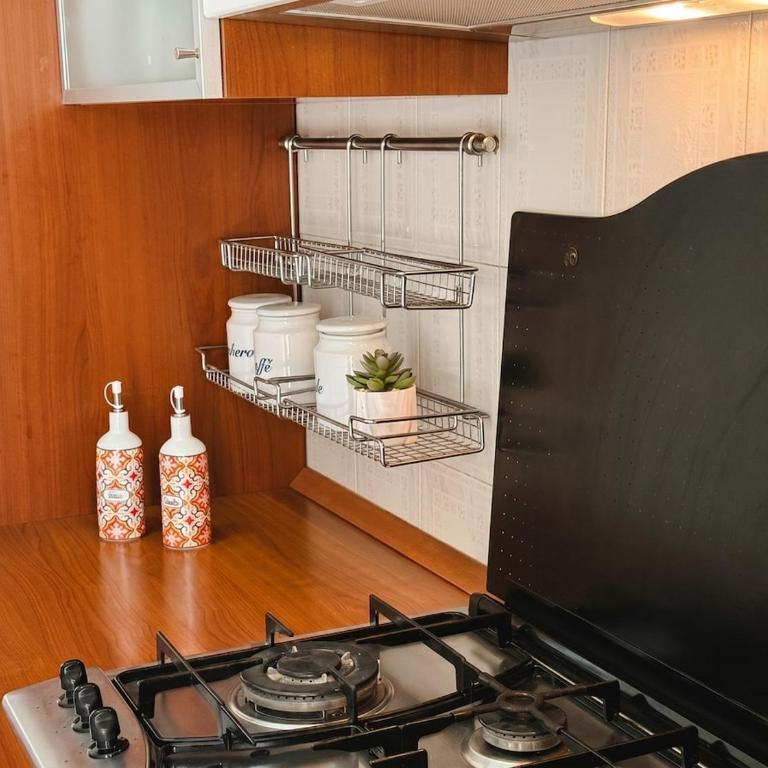 20 min to Fontana di Trevi with Metro A - Consoli - Three-Bedroom Apartment - 16