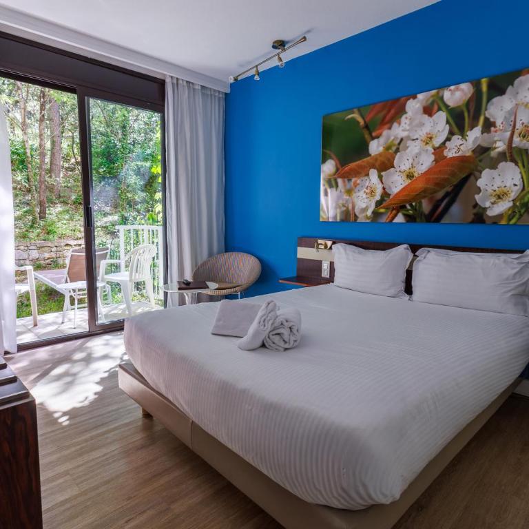 Villa Borghese, The Originals Relais - Double Room with Garden - 4