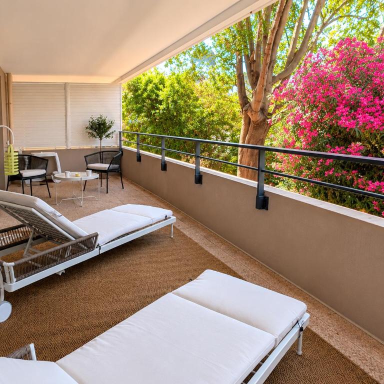 Centre ville Hyères - Parking - Grande Terrasse - Appartement 1 Chambre - 2