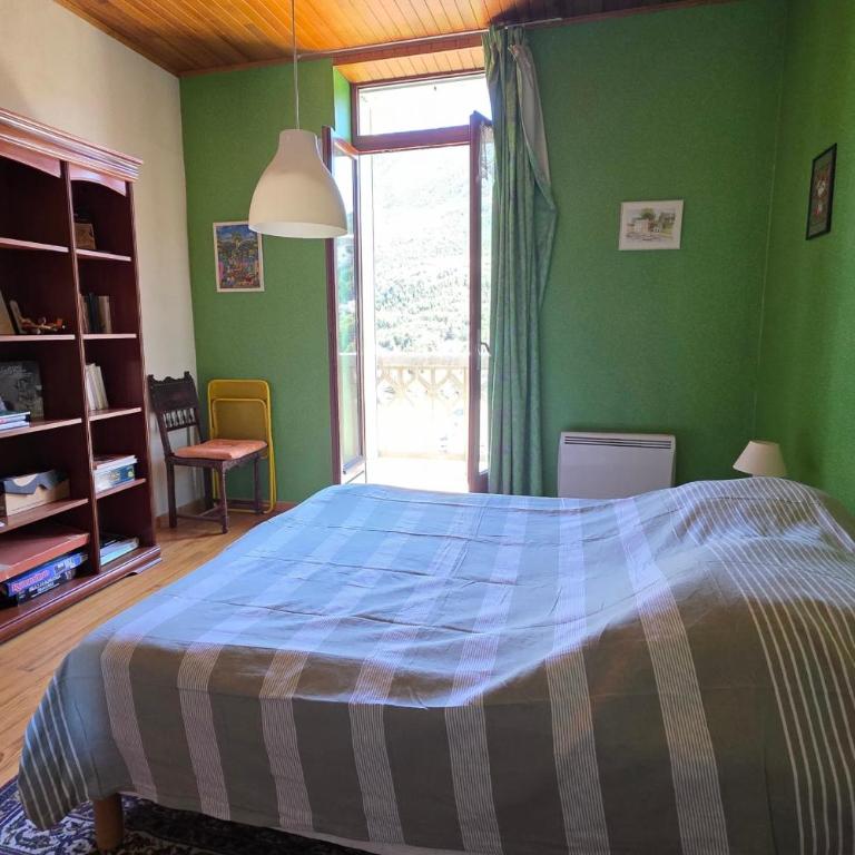 Spacious Briançon Flat with Balcony - Appartamento - 6