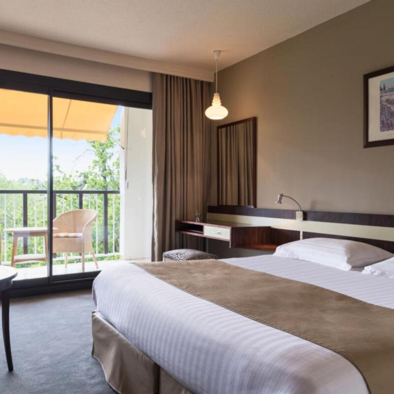 Villa Borghese, The Originals Relais - Privilege Room with Terrace - 6