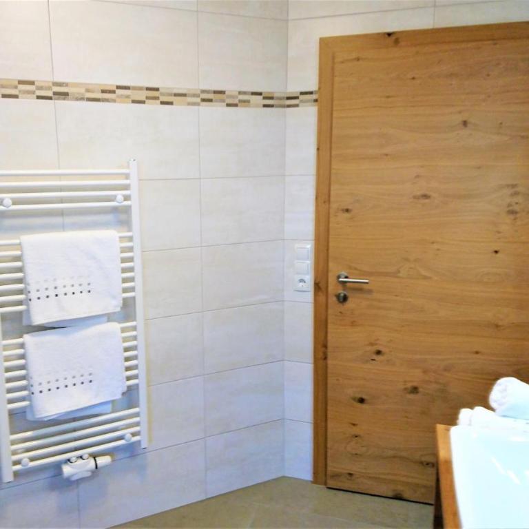 Apart Troppmair - Two-Bedroom Apartment - 10