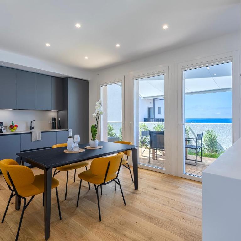 Emerald Cove - Residenza Esclusiva sul Mare - Appartamento Standard con 3 Camere da Letto - 10