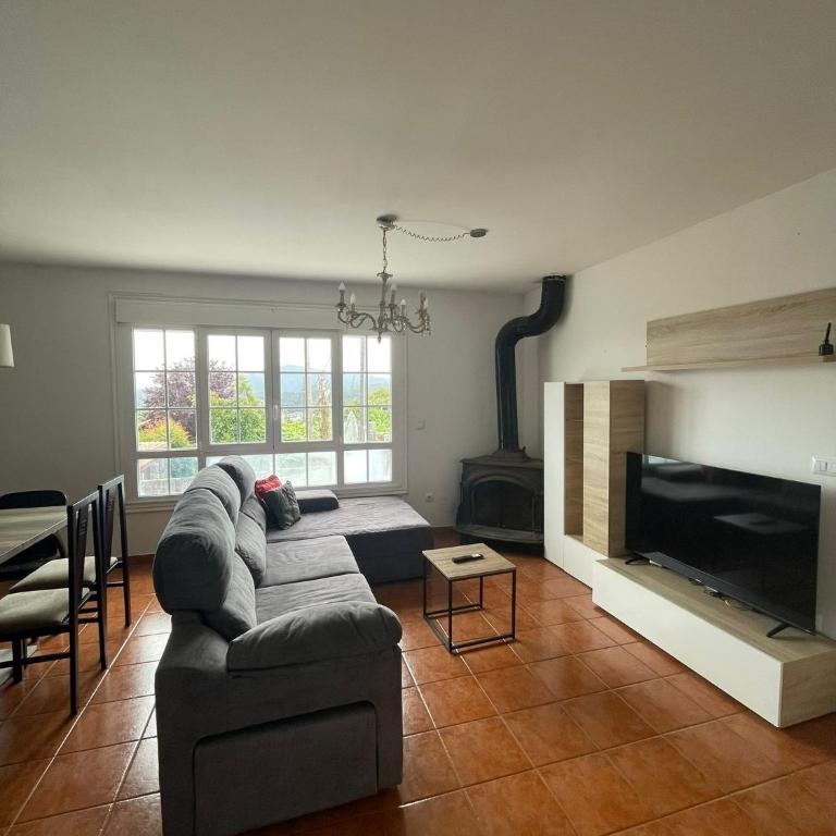Estupendo chalet en Pontevedra - Casa con 3 Camere da Letto - 2