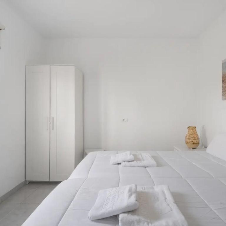 Charming 1-Bedroom Apartment with Ocean View in Arona - Apartment - 15
