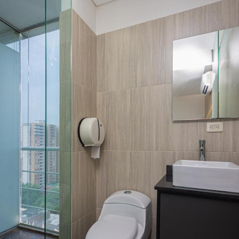Hotel Piso 12 - Habitación Doble Superior - 15
