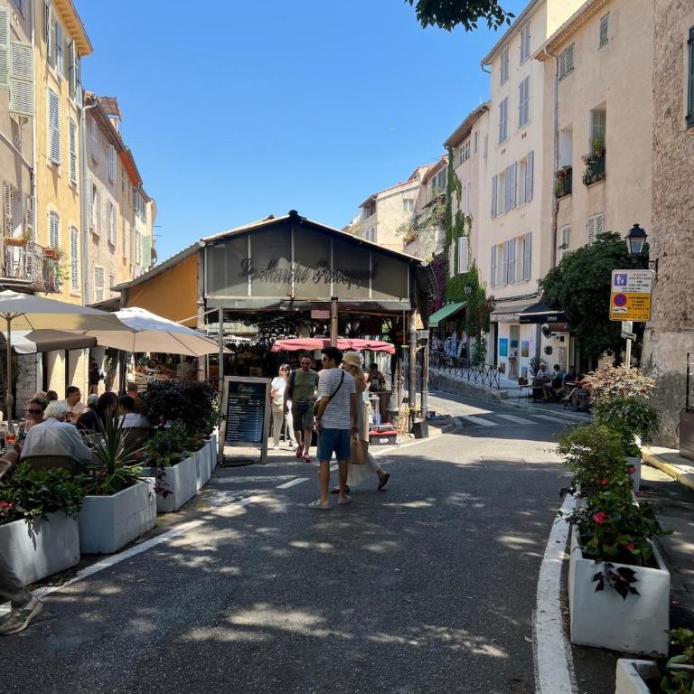 Fort Carré & Yachts View 2Bed Apartment in Old Antibes - Appartamento con 2 Camere da Letto e con Vista - 31