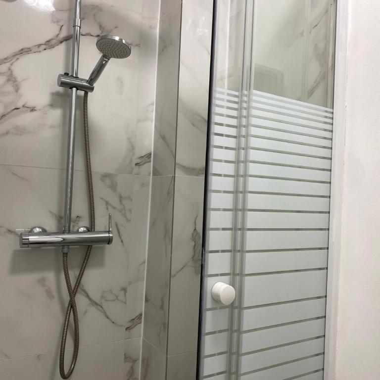 142 Suite Anceau - Cosy Apartment Paris Center - Studio - 2